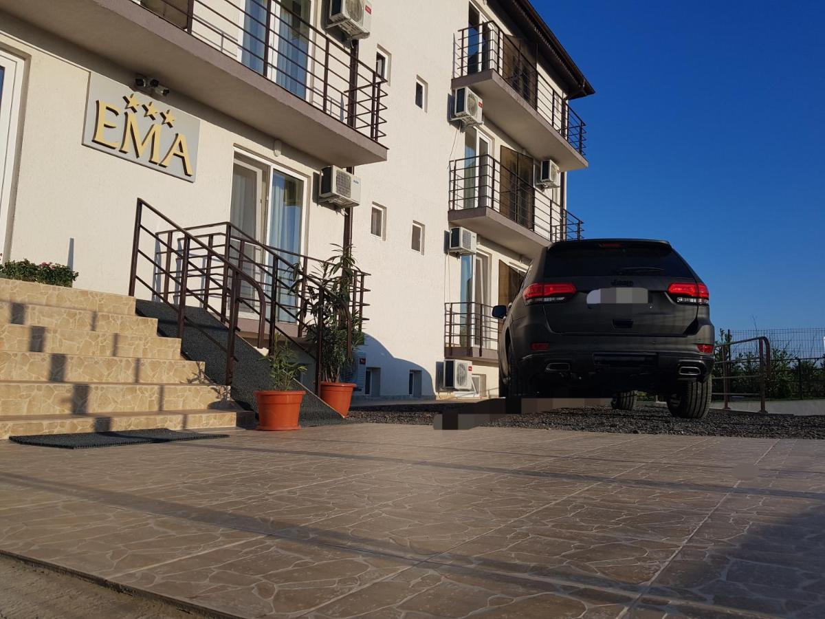 Ema Hotel Vama Veche Kültér fotó