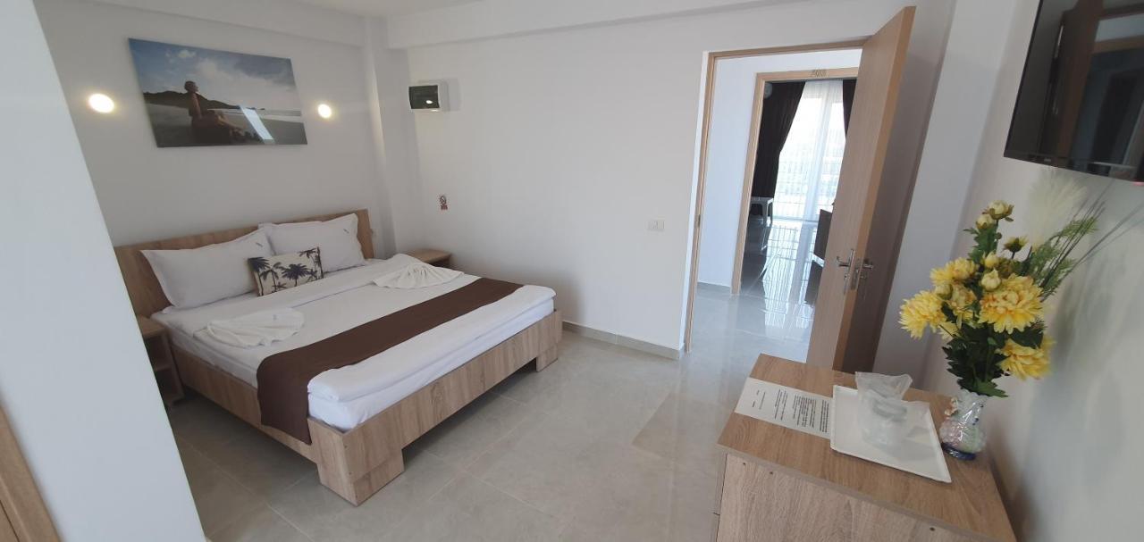 Ema Hotel Vama Veche Kültér fotó