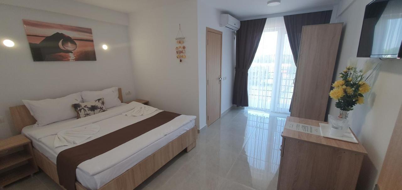 Ema Hotel Vama Veche Kültér fotó